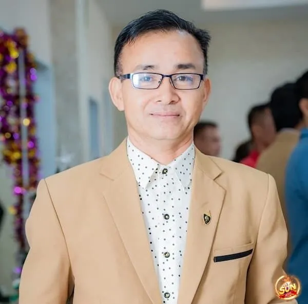 CEO Tuấn Phùng